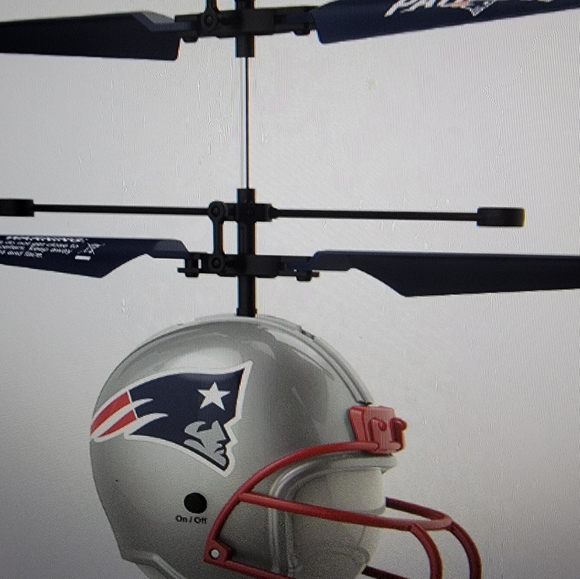 New In Box NFL New England Patriots helmet flyer w remote - Picture 8 of 8